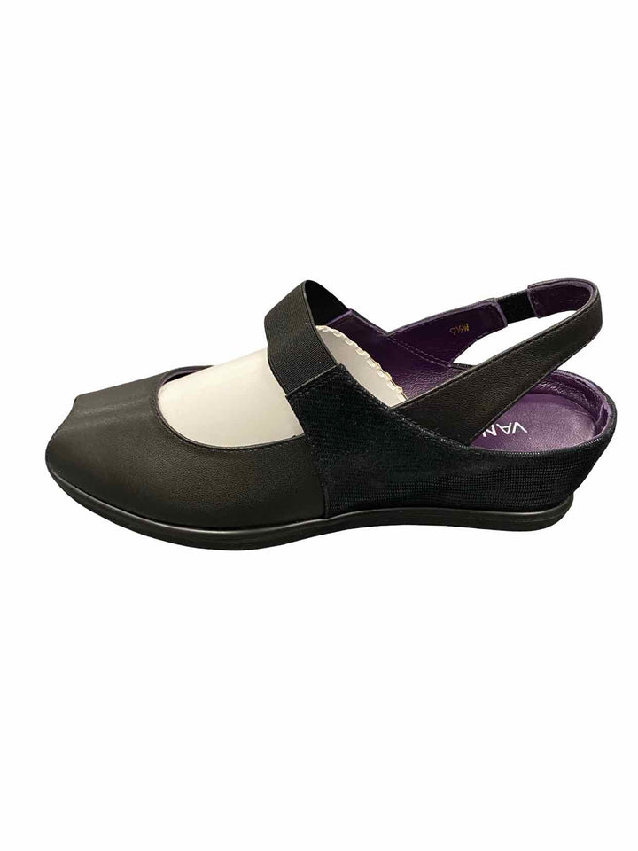 Vaneli Shoe Size 9.5 Black Purple Flats
