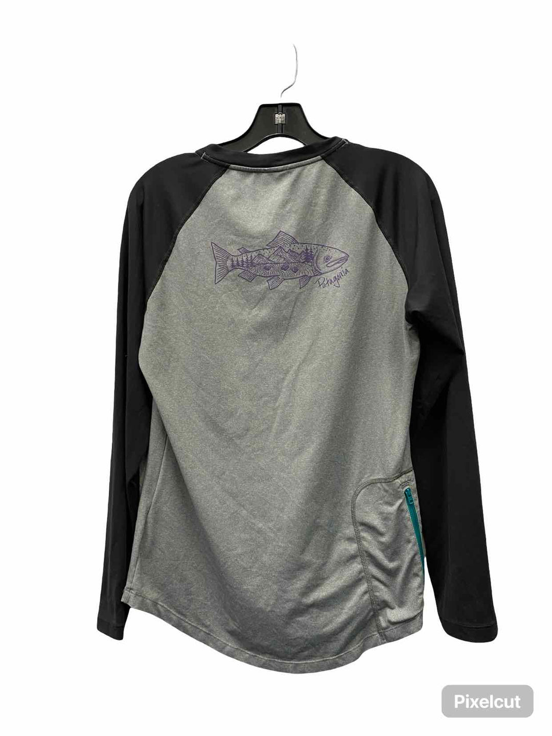 Patagonia Size M Black Gray Print Athletic Long Sleeve