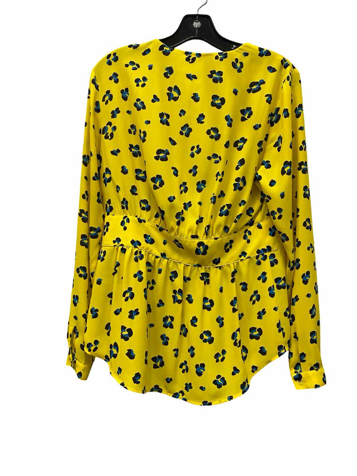 Cabi Size M Yellow cheetah print Long Sleeve Shirts