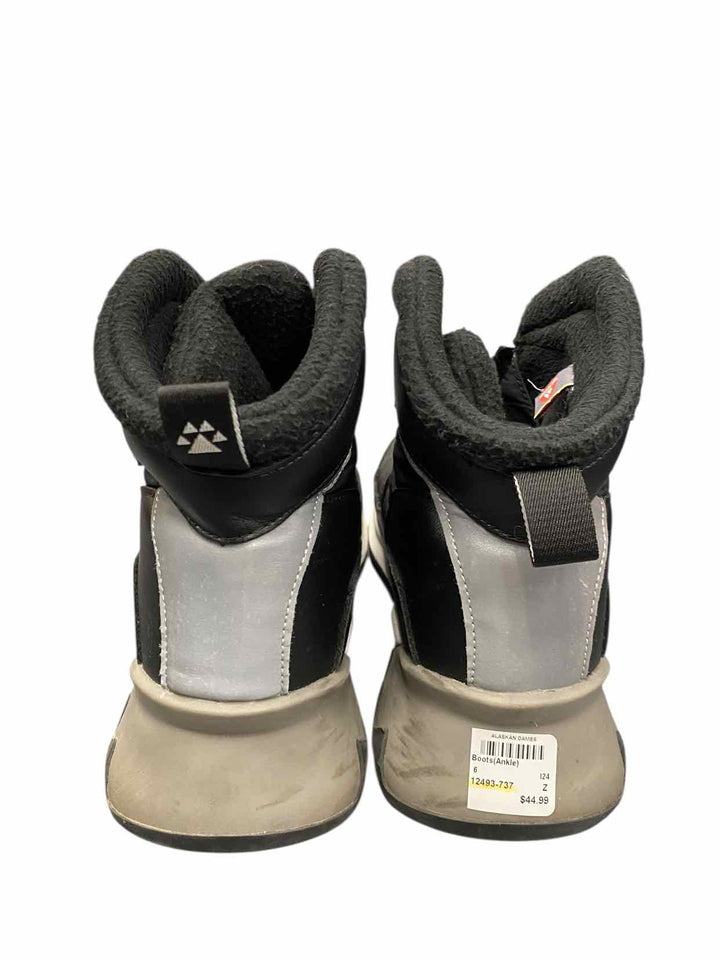 Cougar Shoe Size 6 Black waterproof Boots(Ankle)