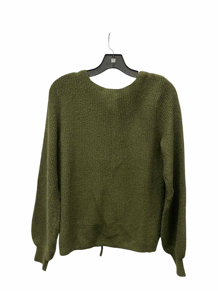 Wynter Size M Green Sweater