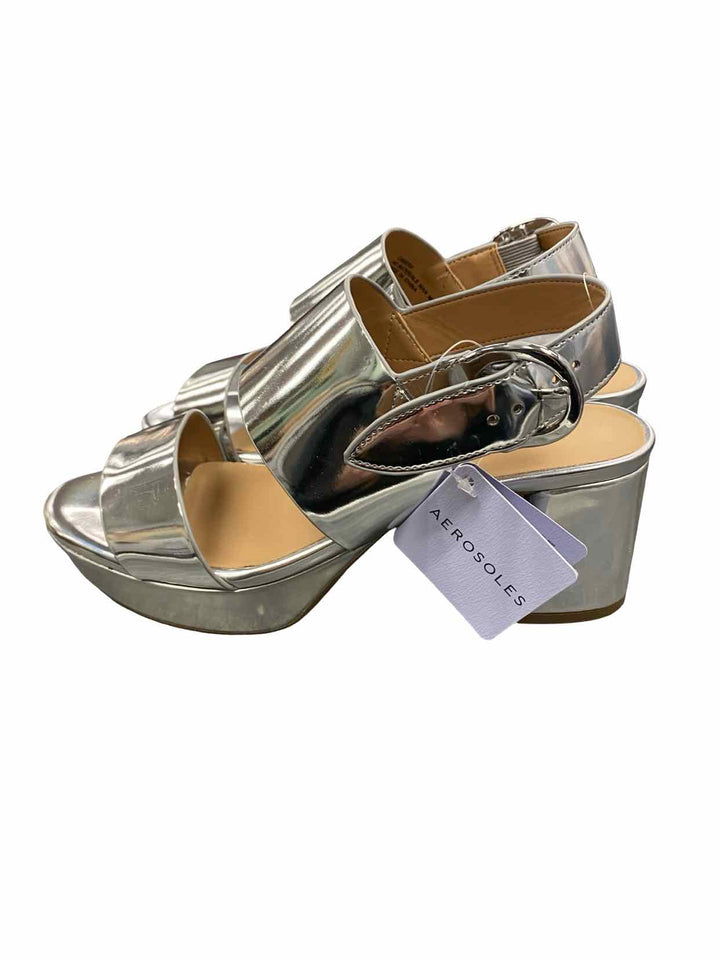 Aerosoles Shoe Size 7.5 Silver Camera Heels