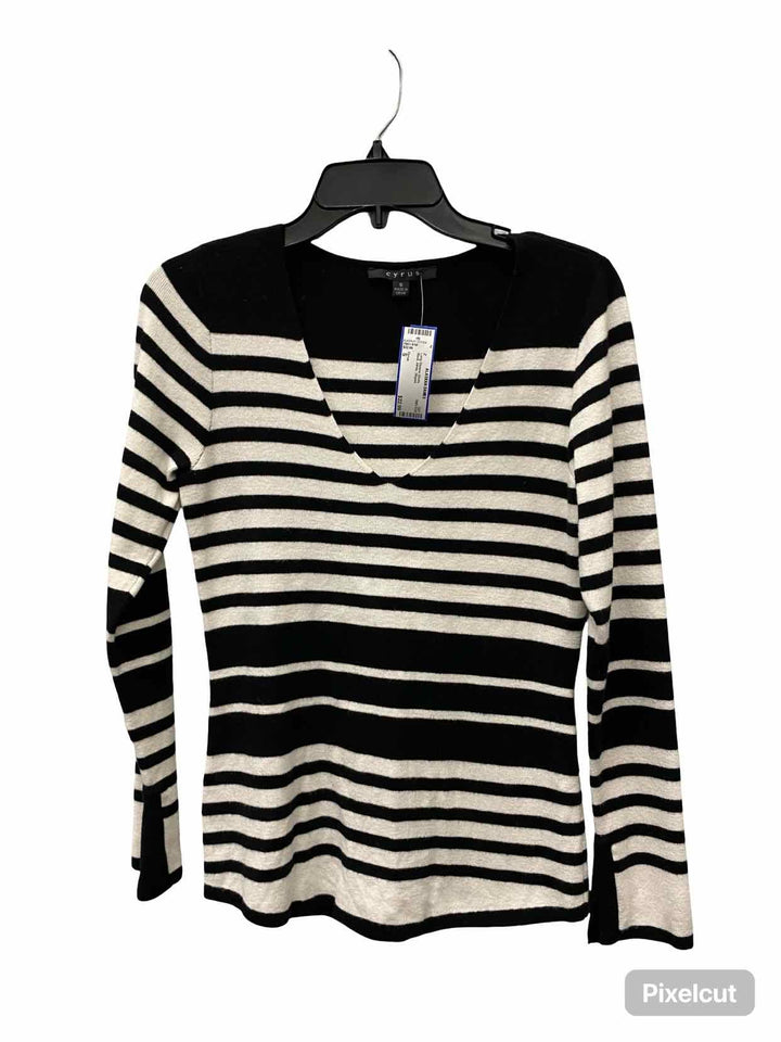 Cyrus Size S Black White Striped Long Sleeve Shirts