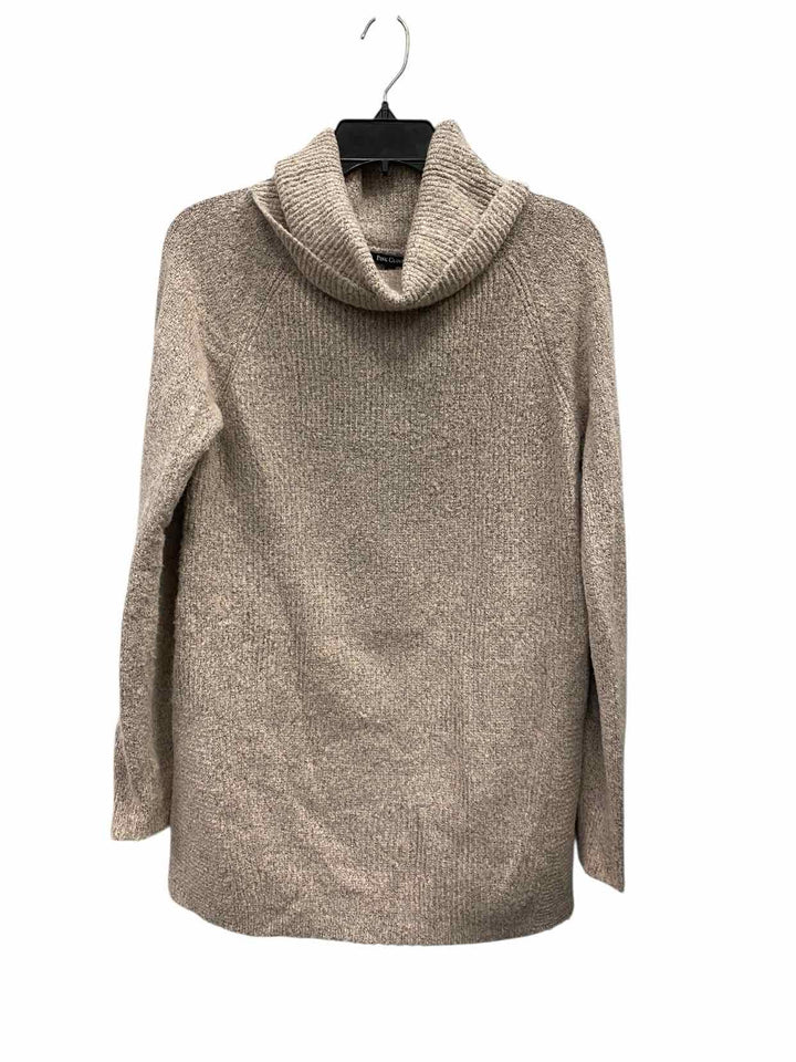 Pink Clover Size M Light Purple Sweater