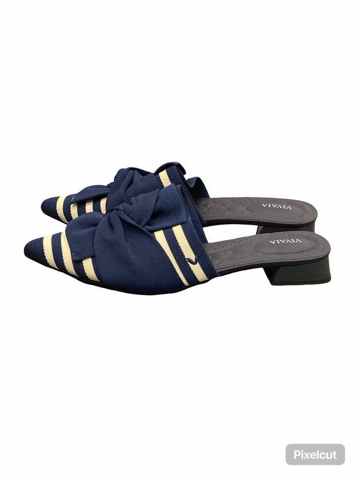 Vivaia Shoe Size 43 Navy Pointed-Toe Knot Sandals(Yaffa) NWOT Flats