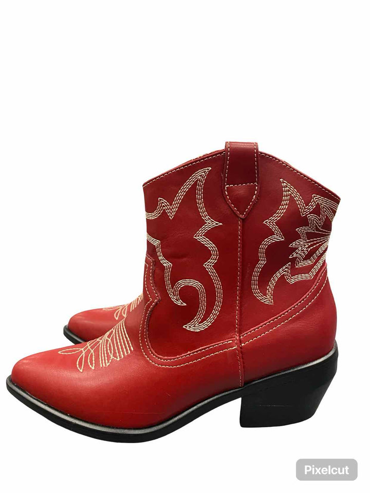 Mia Shoe Size 9.5 Red NWT Allba Heeled Boots(Ankle)