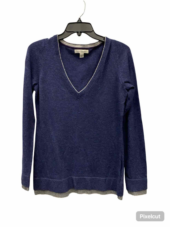 Banana Republic Size M Blue 40% Wool/ 9% Cashmere Sweater