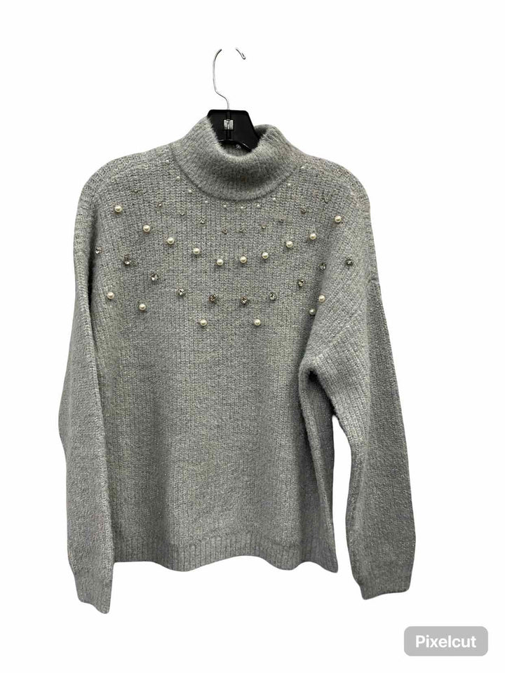 Unknown Brand Size S Grey Bedazzled Sweater