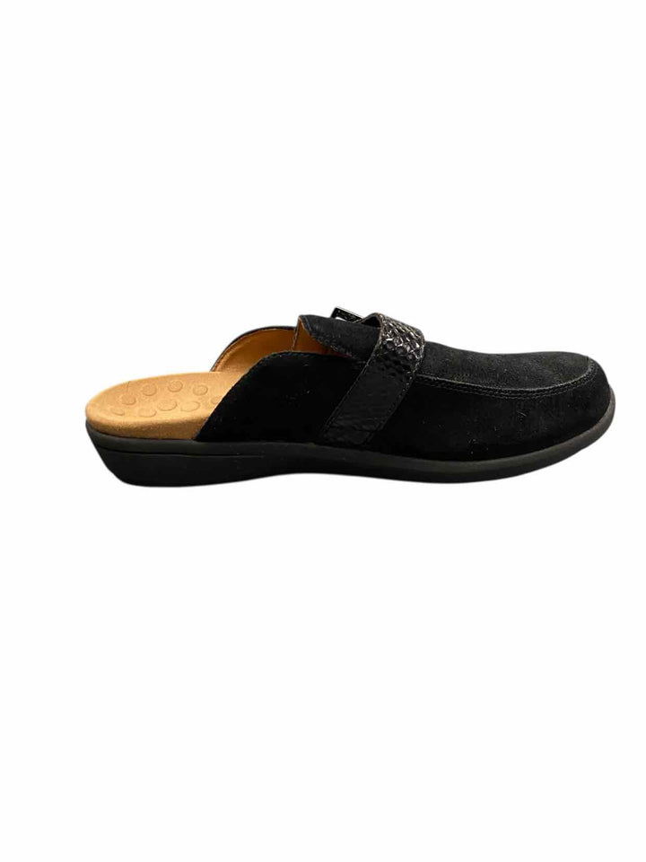 Vionic Shoe Size 8 Black Loafers