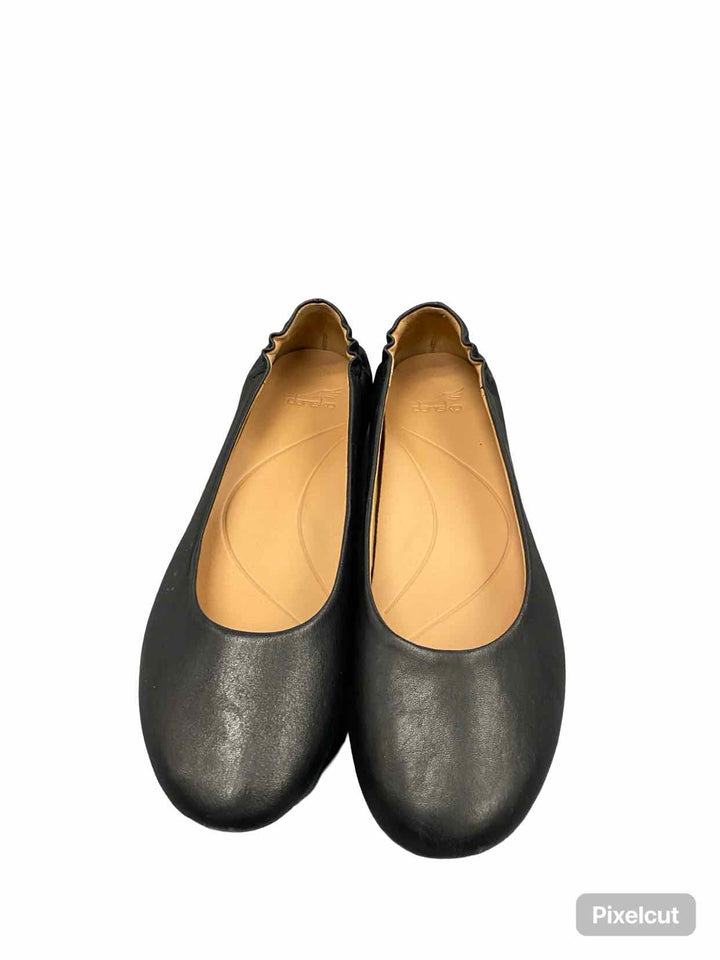 Dansko Shoe Size 40 Black Leather Mollie Flats