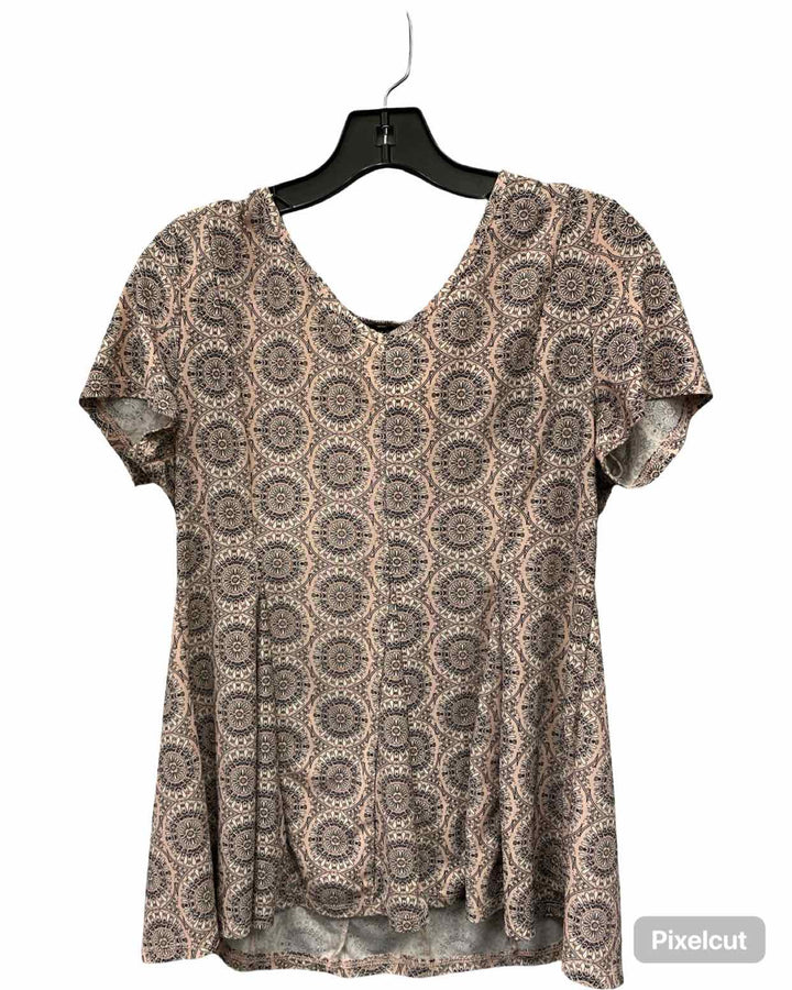Roz & Ali Size M Pink Print Short Sleeve Shirts