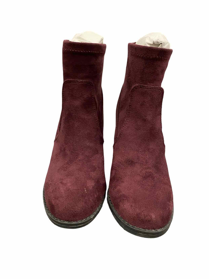 DV 8 Shoe Size 7.5 Plum Manmade Boots(Ankle)