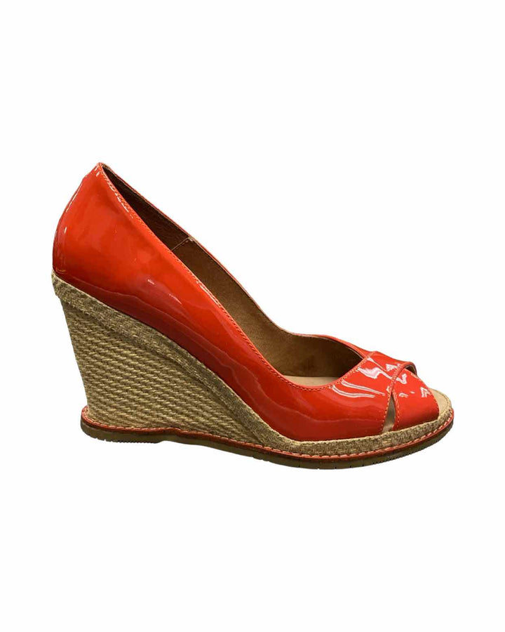 Andre Assous Shoe Size 6.5 Red Patent Leather Wedge Peep-Toe Heels