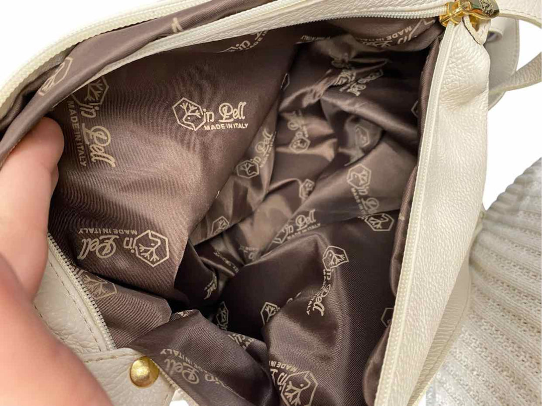 Valentina Cream Purse