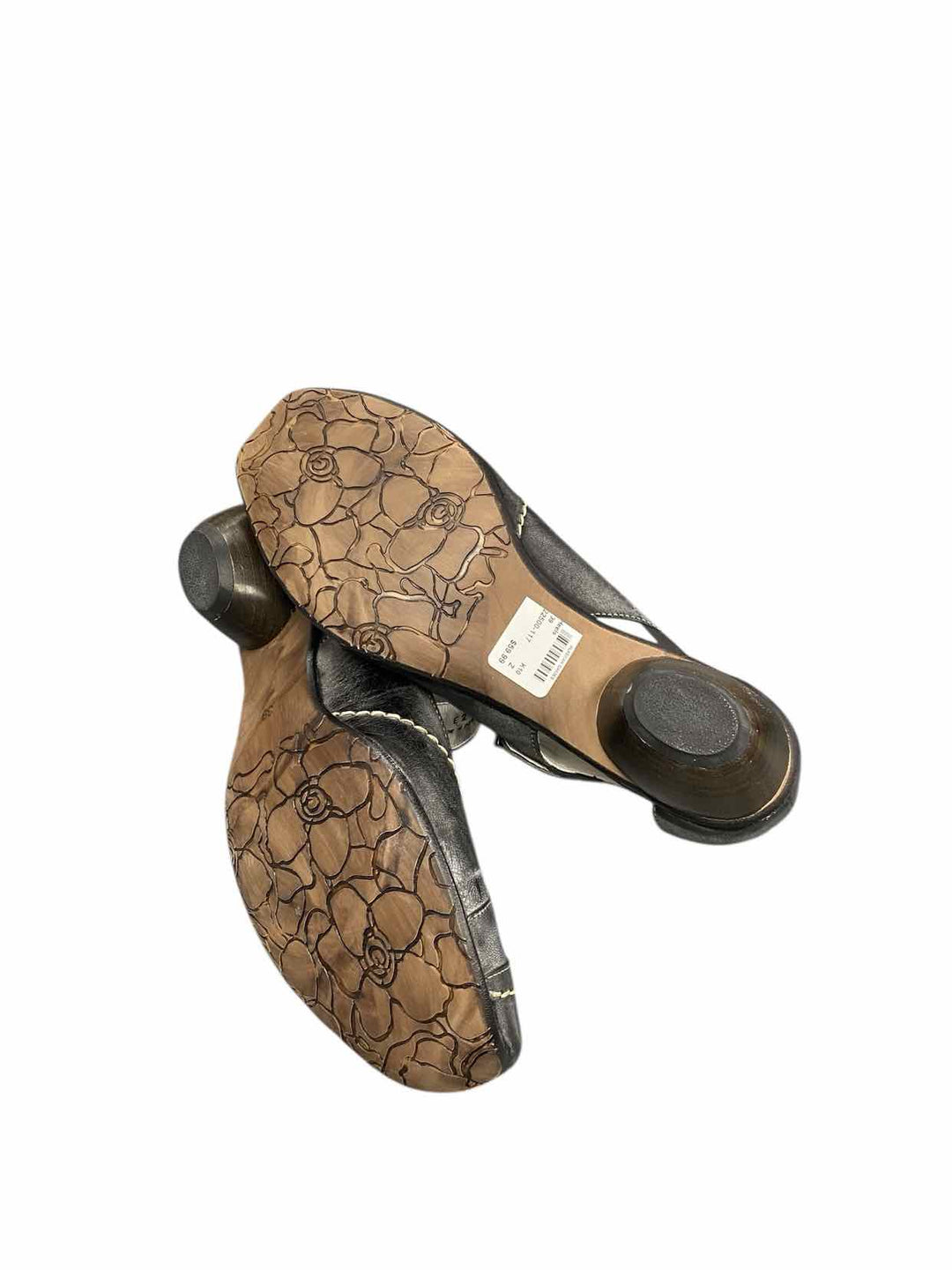 Fidji Shoe Size 39 Black Leather NWOT Heels