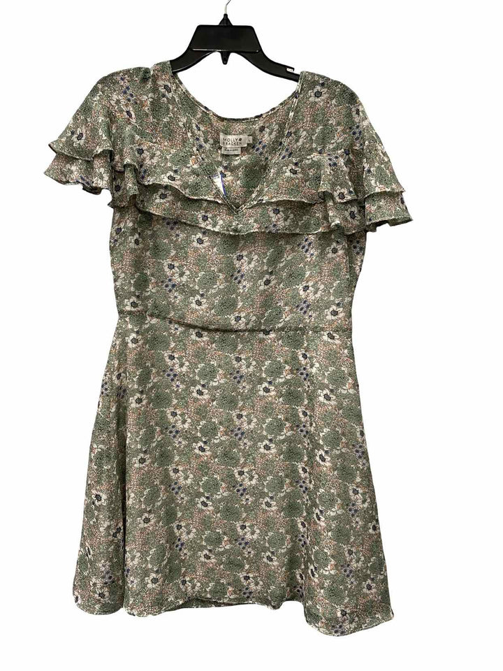 Molly Bracken Size L Green Floral Dress