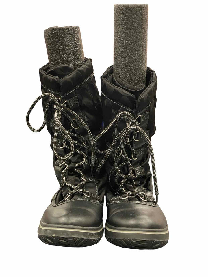 COACH Shoe Size 7.5 Black Leather Shaine Water Resistant Boots(Ankle)