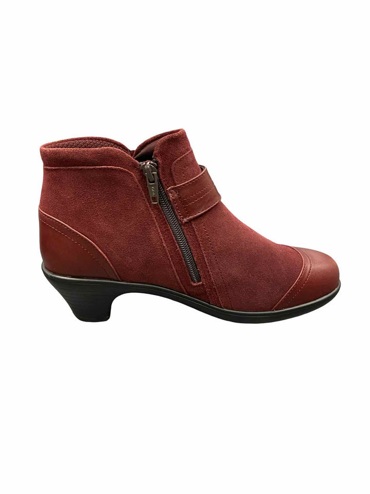 Orthofeet Shoe Size 9.5 Wide Burgundy Leather NWOT Emma Boots(Ankle)