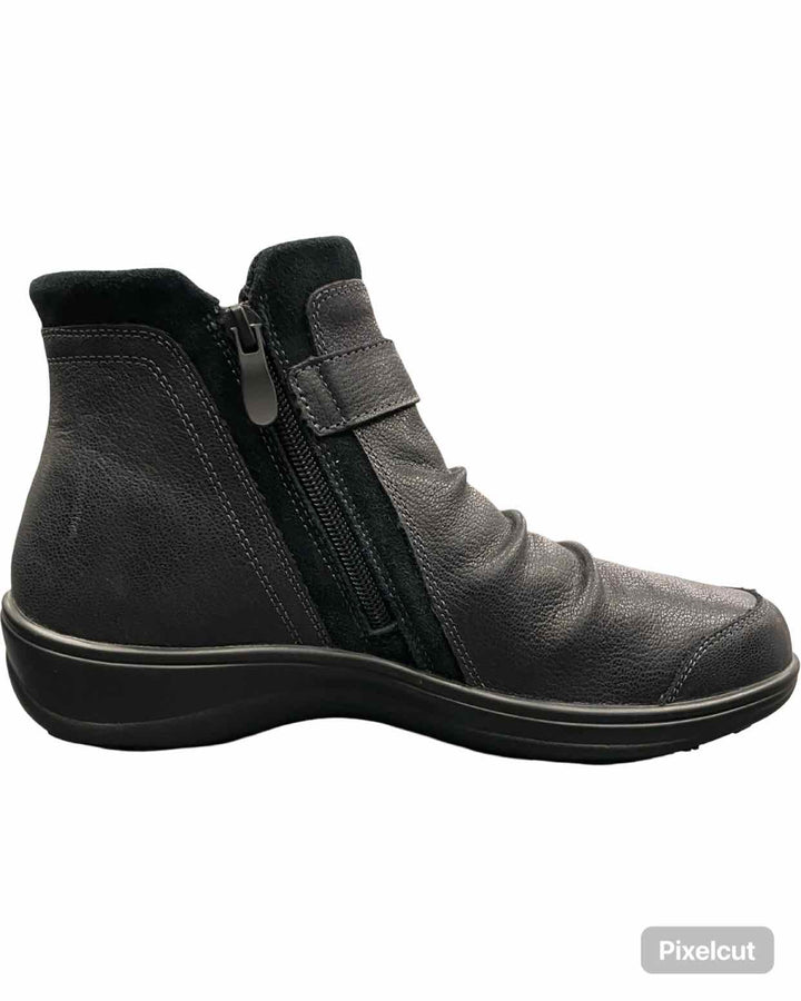 Orthofeet Shoe Size 8.5 Black Boots(Ankle)