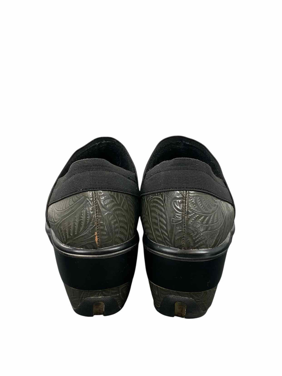 Jambu Shoe Size 7.5 Gray Loafers