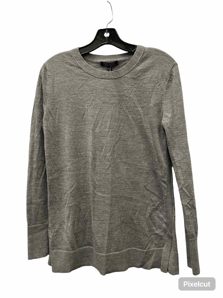 Banana Republic Size S Gray 100% Merino Wool Sweater