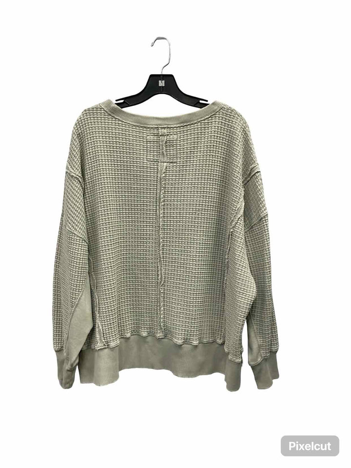 American Eagle Size S Sage Green Knit Sweater