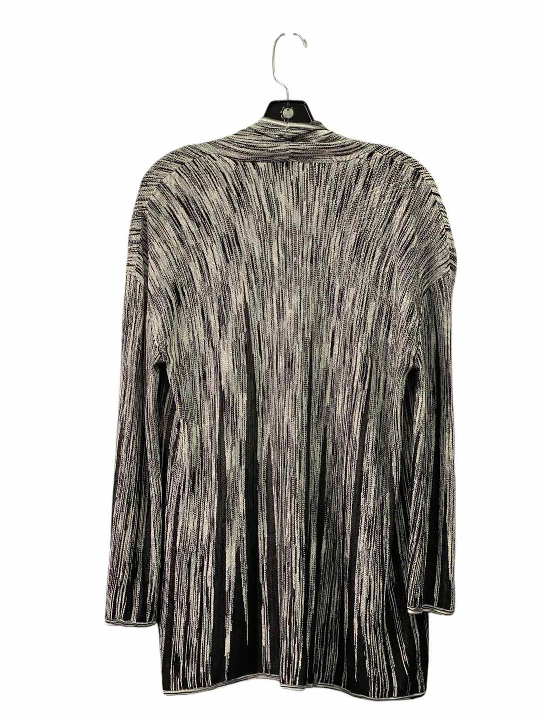 Adrienne Vittadini Size M Gray Black Long Sleeve Shirts