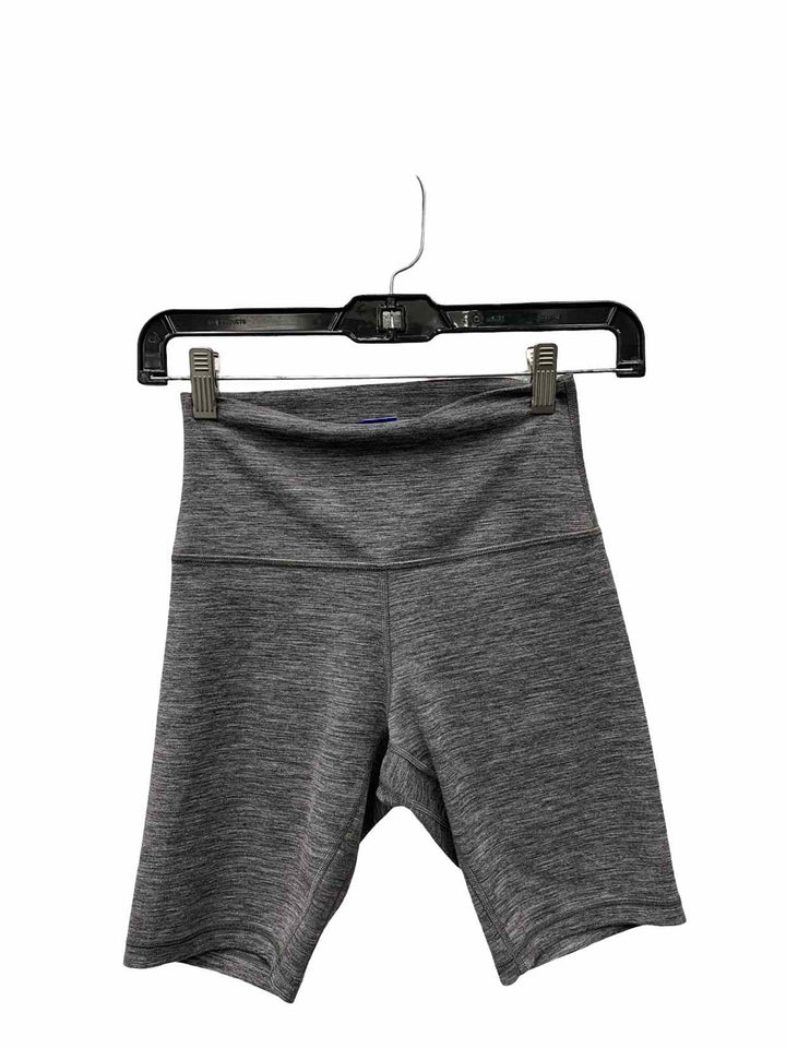 Lululemon Size 6 Gray Athletic Shorts