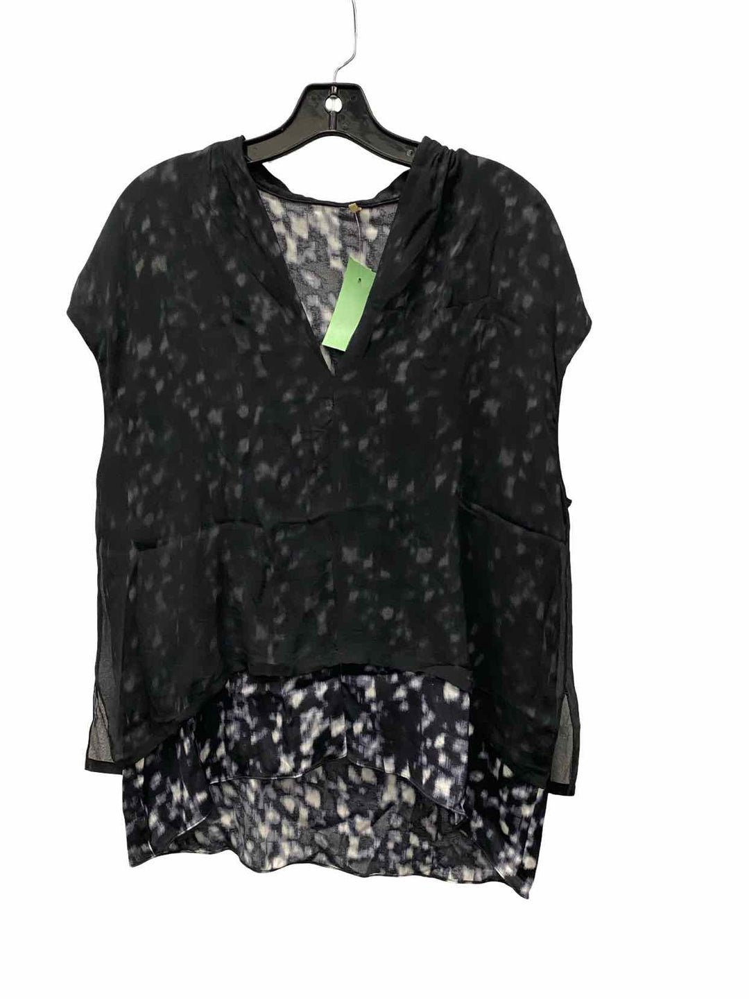 Elie Tahari Size M Black Short Sleeve Shirts
