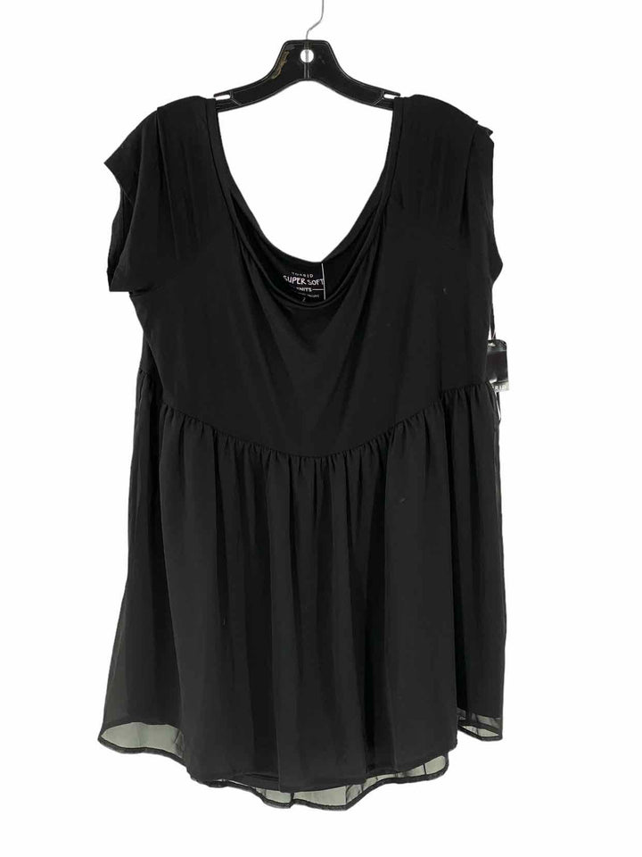 Torrid Size 2 Black Short Sleeve Shirts