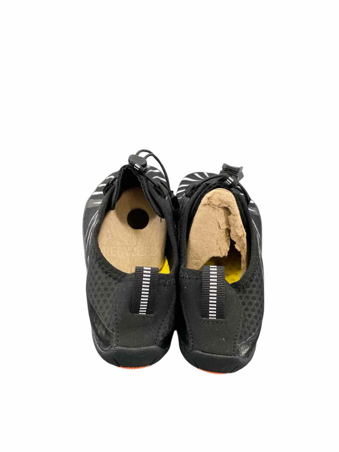 Hike Footwear Shoe Size 40 Black White NWT Sneakers