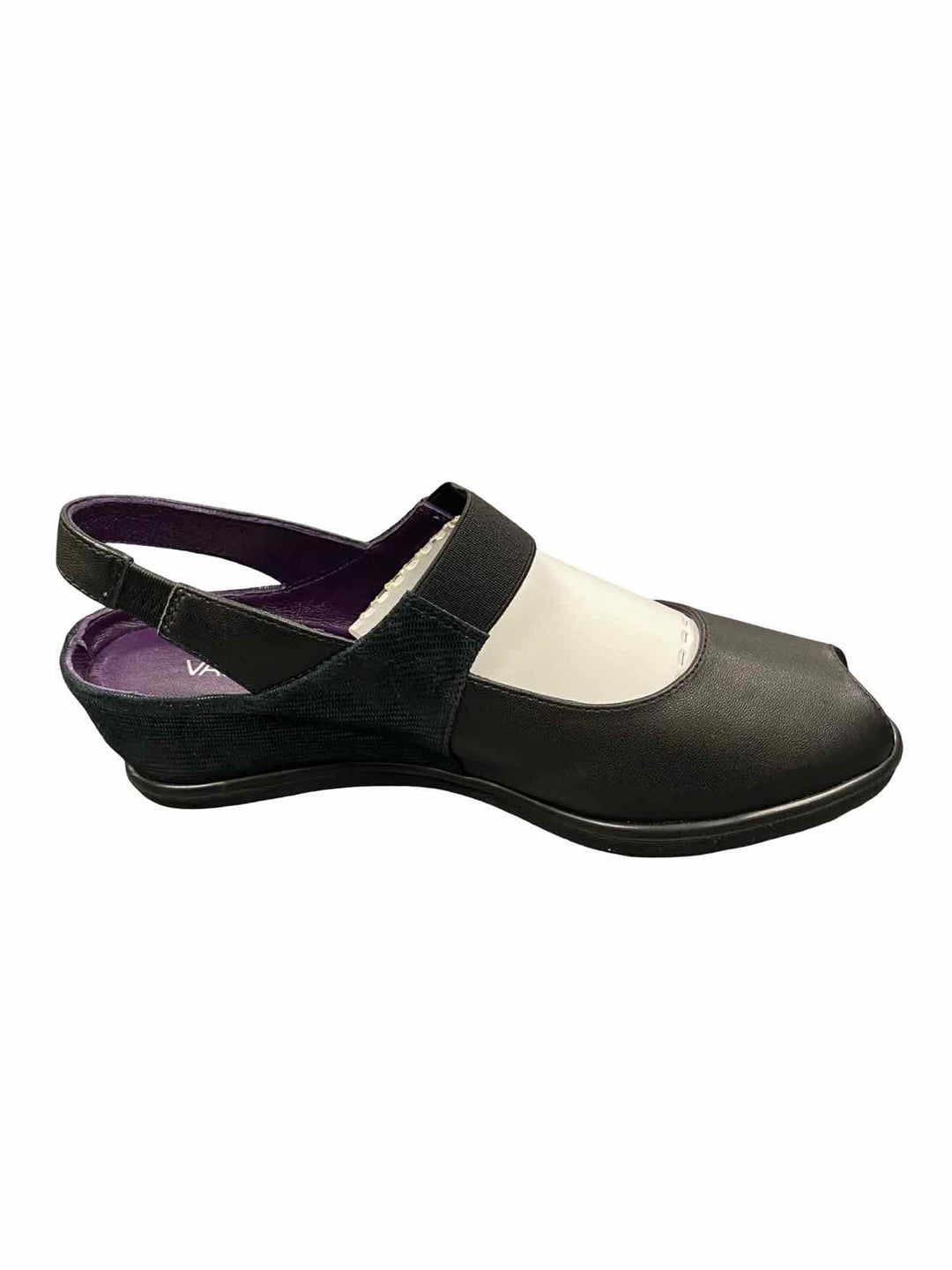 Vaneli Shoe Size 9.5 Black Purple Flats