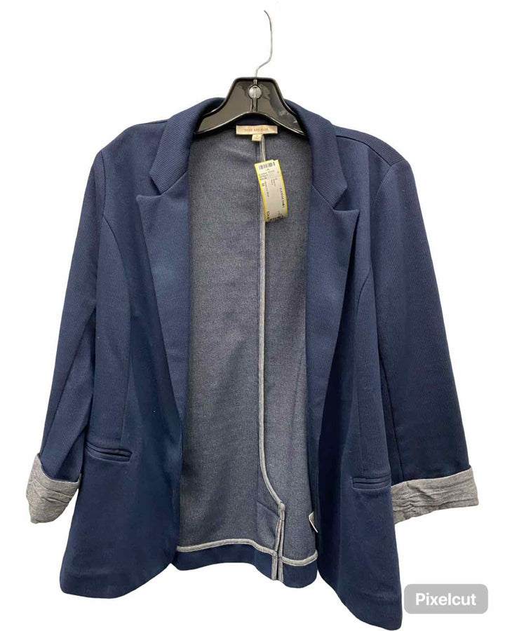 Skies are Blue Size M Navy Blazer