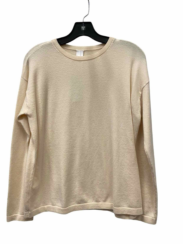 Wynne Collection Size M Cream Sweater