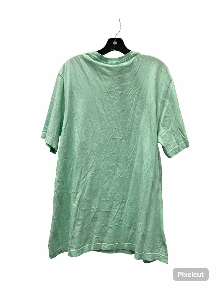 Canvas Size 2XL Mint Christmas T-shirt