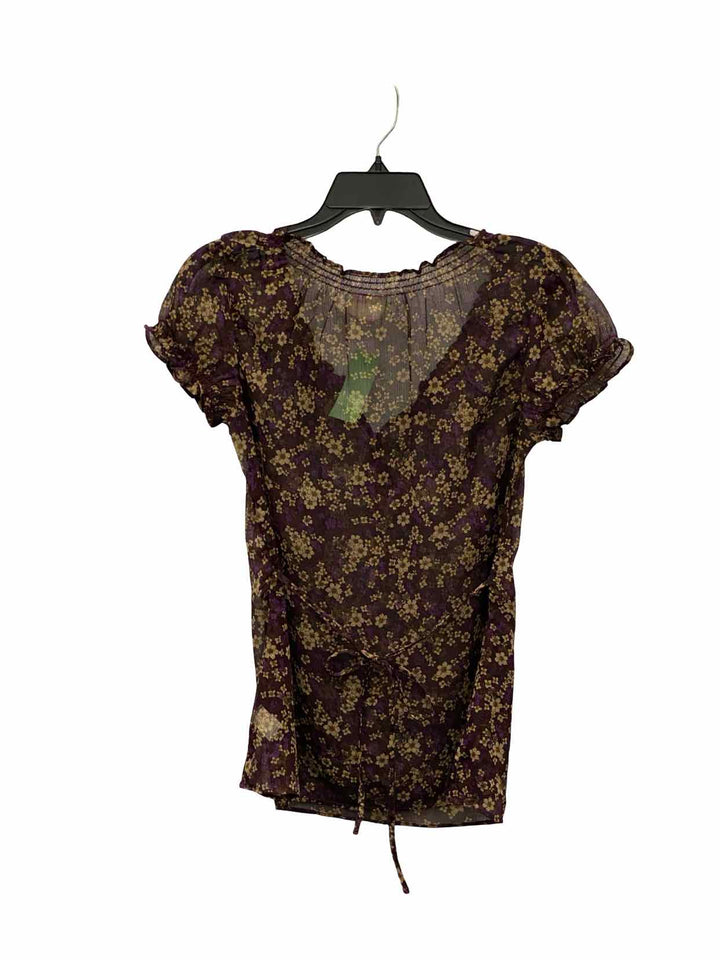 Converse Size XS Purple Floral See-Through Short Sleeve Shirts