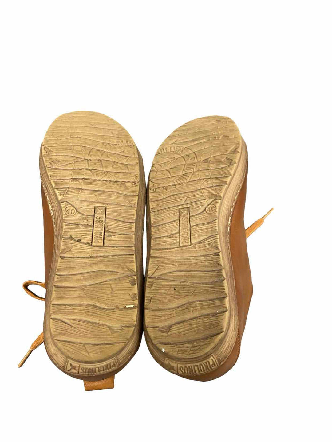 Pikolinos Shoe Size 40 Tan Leather Sneakers