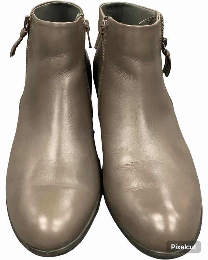 Ecco Shoe Size 40 Grey Leather NWOT Touch 35 Boots(Ankle)