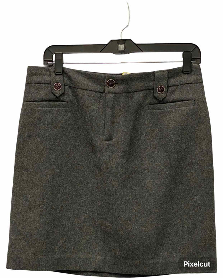 Eddie Bauer Size 4 Dark Grey Skirt