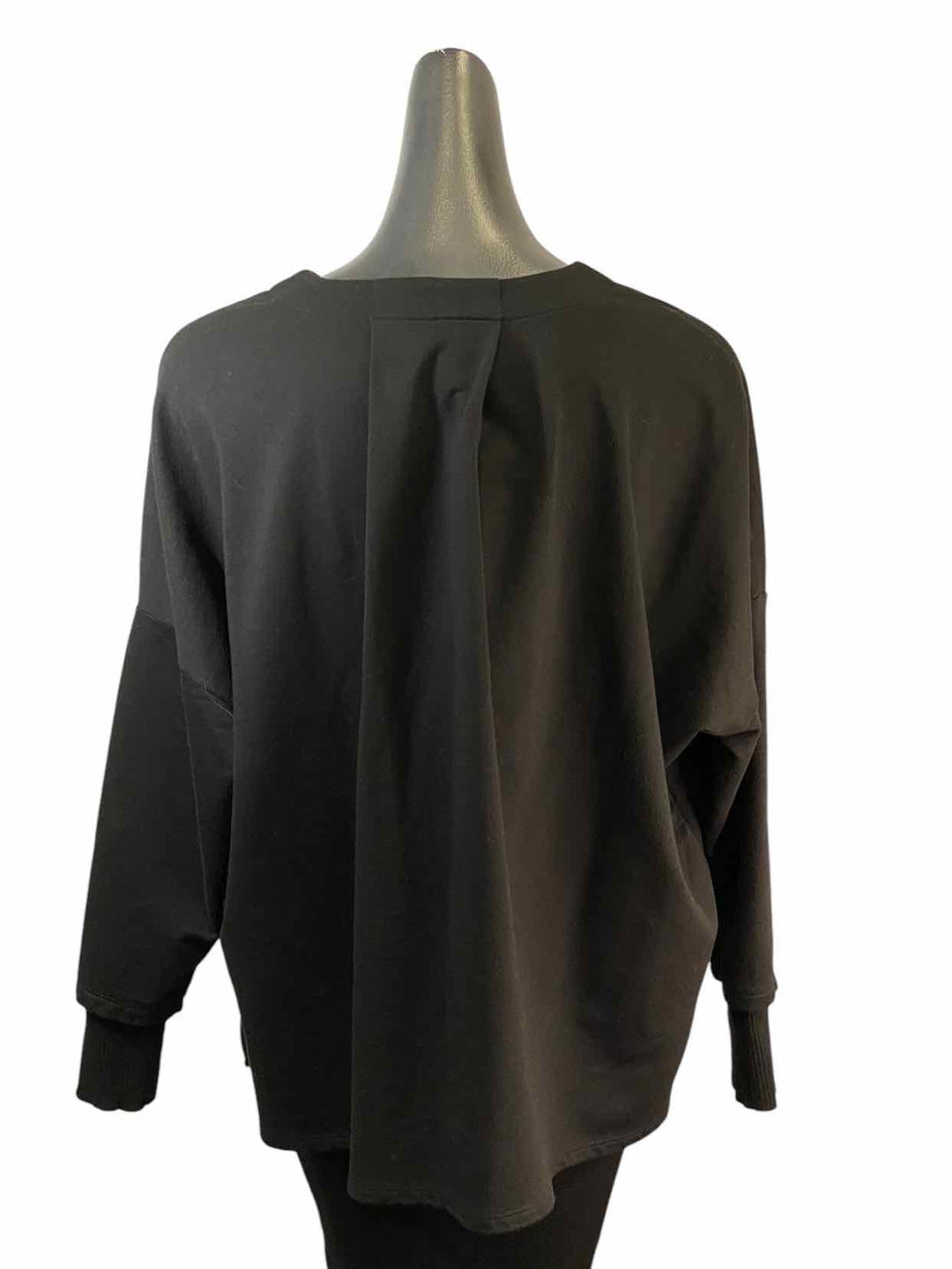 Wynne Layers Size L Black Sweatshirt