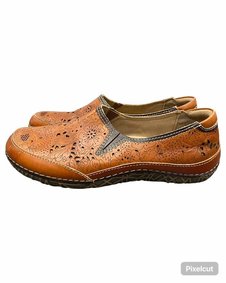L'Artiste Shoe Size 38 Brown Leather Libora Flats