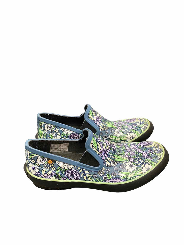 Bogs Shoe Size 8 Blue Floral Garden Shoe Boots(Ankle)