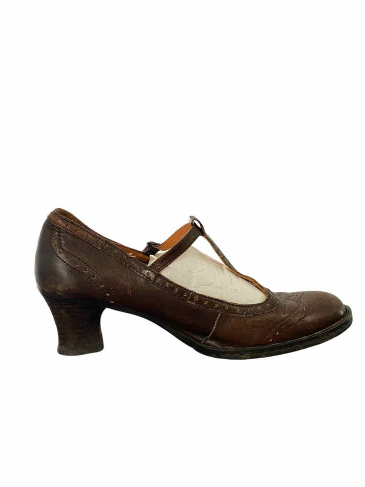 Born Shoe Size 9.5 Brown Leather Heels