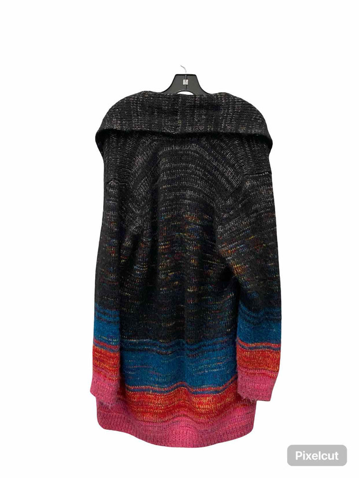 Johnny Was Size L Black 39% aplaca 37% wool Sweater
