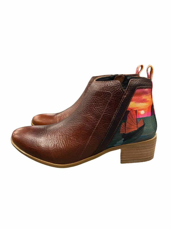 Inkkas Shoe Size 7 Brown Leather NWOT Boots(Ankle)