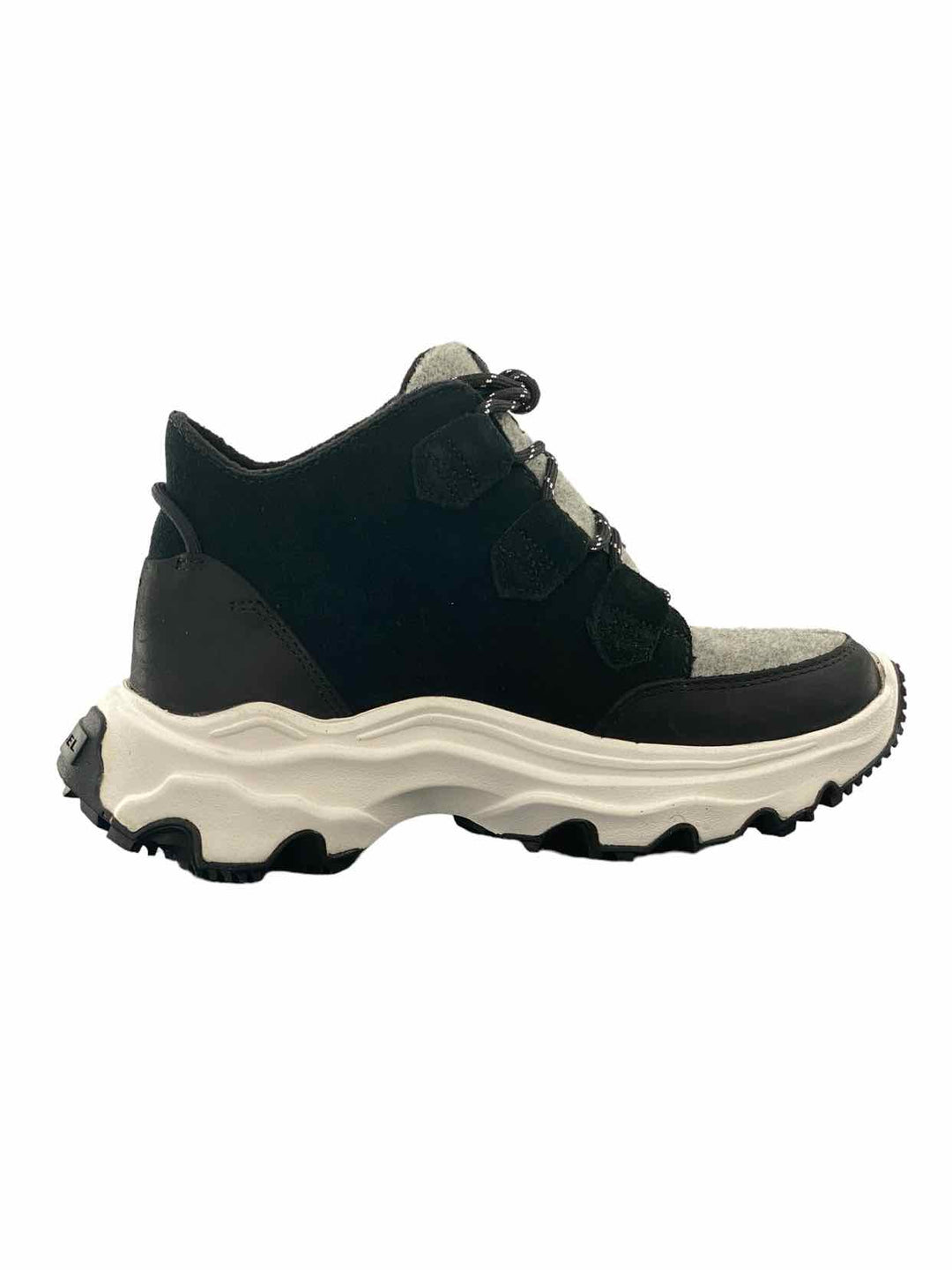Sorel Shoe Size 7.5 Black NWOT Boots(Ankle)