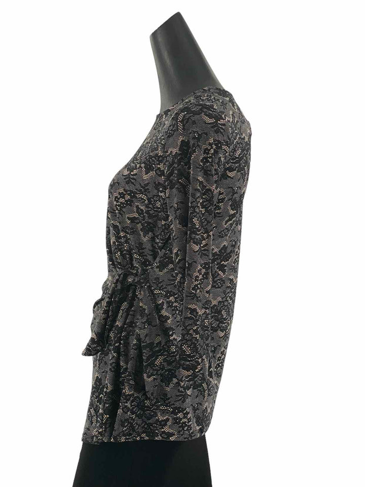 Elle Size S Black White Lace Long Sleeve Shirts